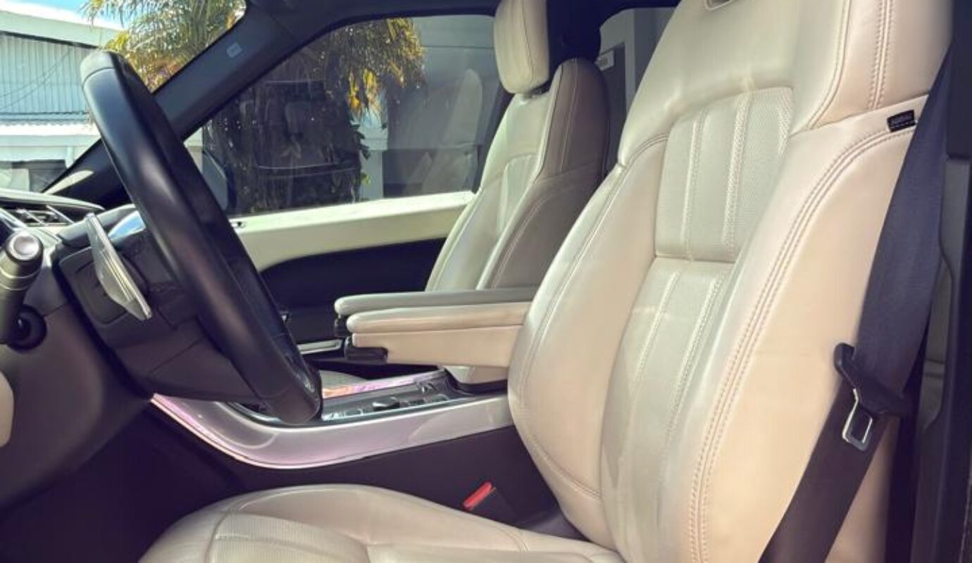 RANGE ROVER SPORT SVR