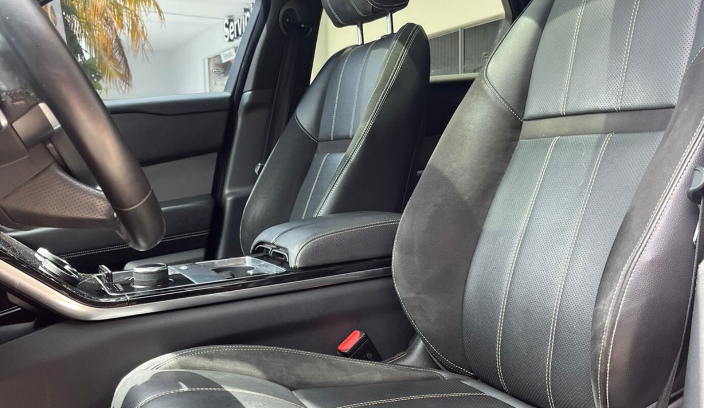 Land Rover Velar