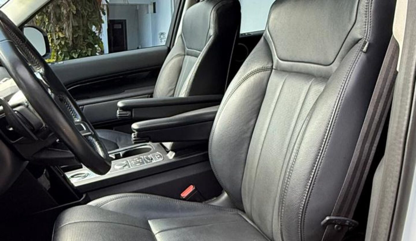 Land Rover Discovery SE