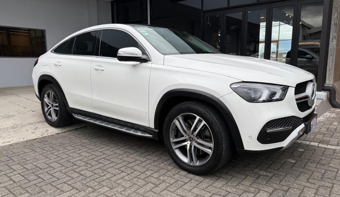 Mercedes Benz GLE400D