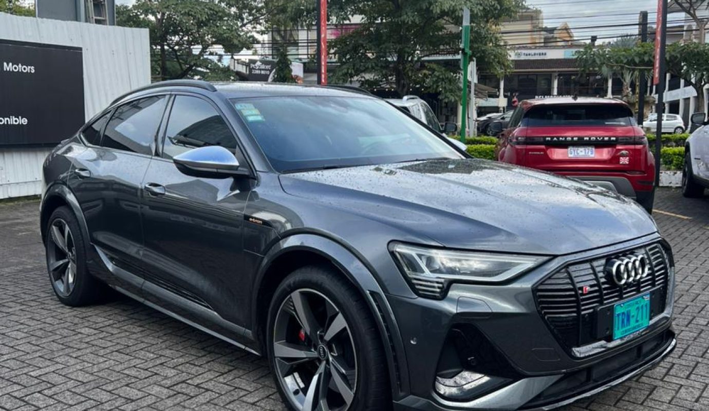 Audi E-tron S Sportback
