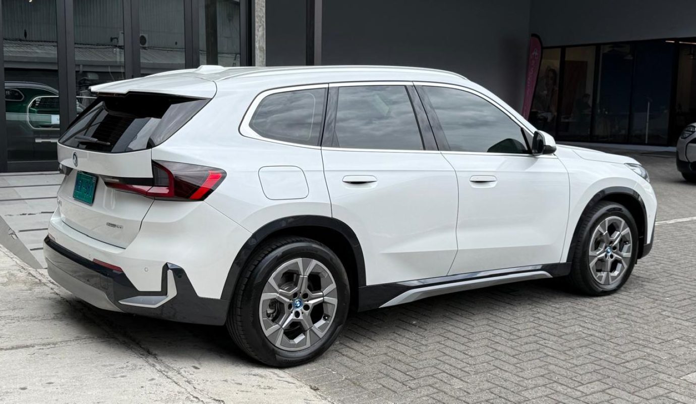 BMW IX1 Edrive20