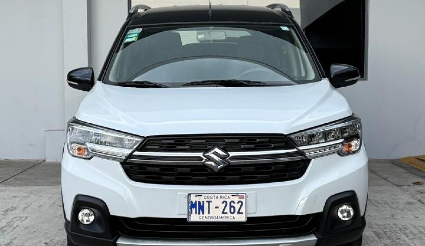 Suzuki XL7