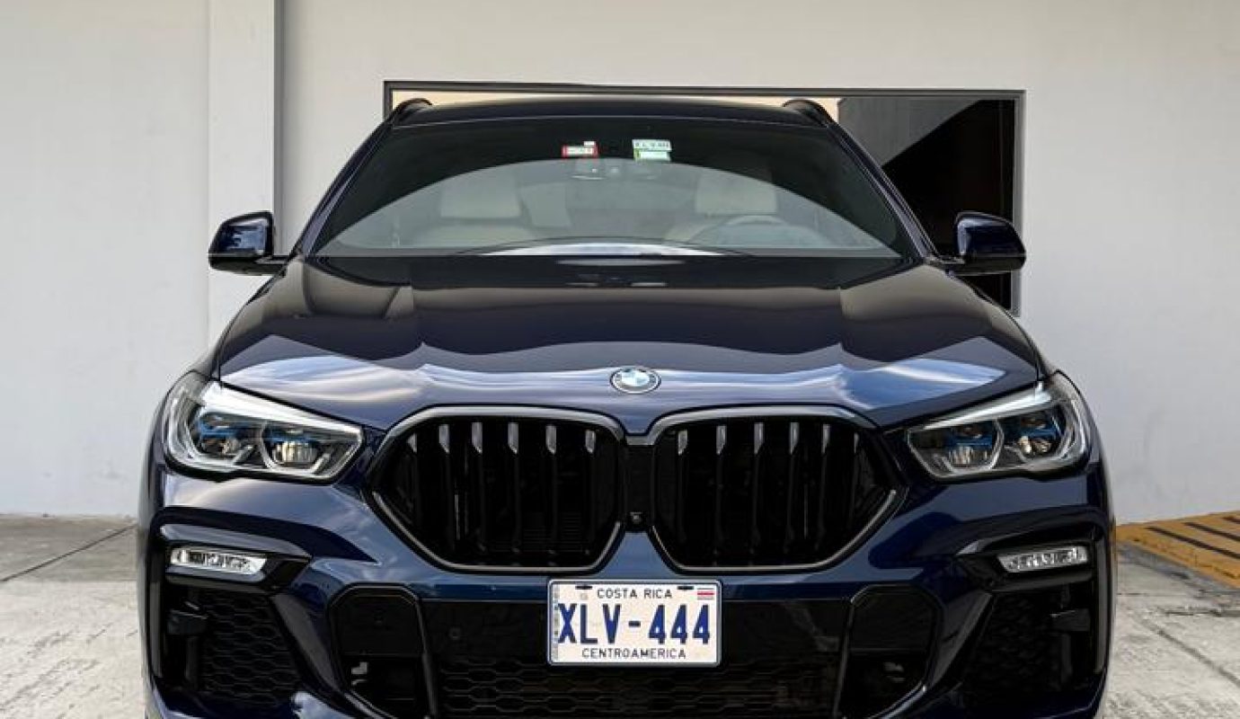 BMW X6 M50I