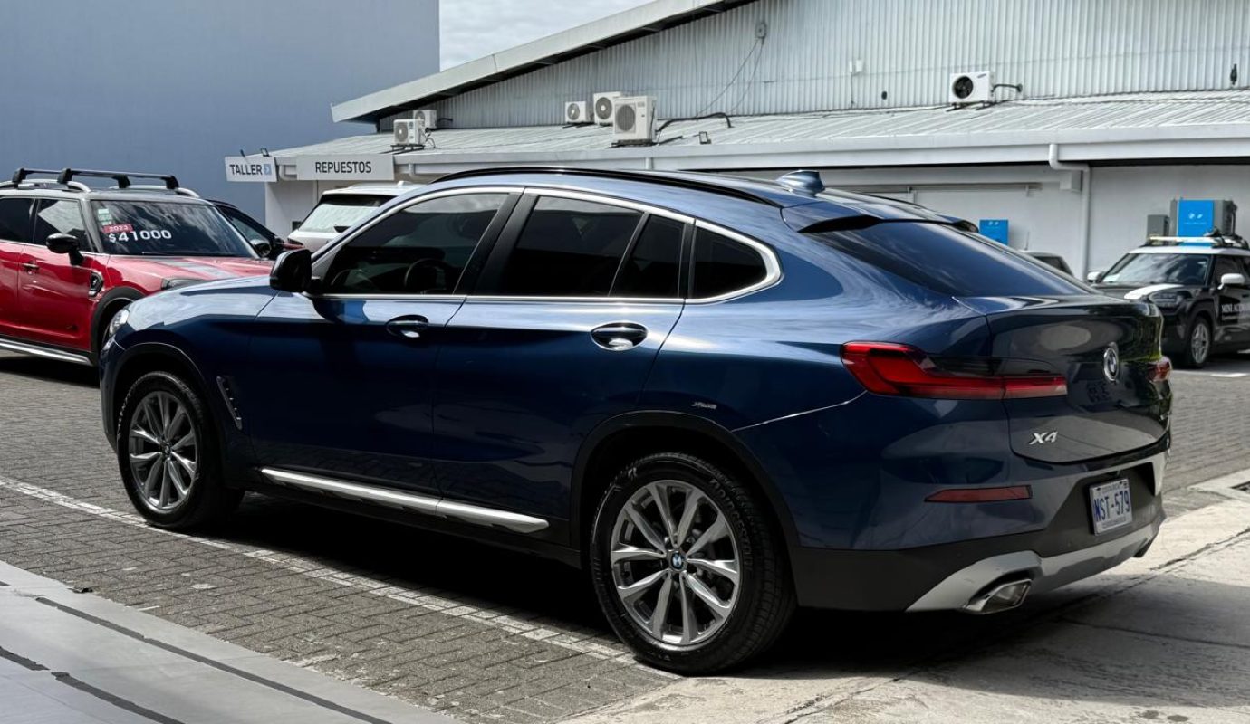 BMW X4 Xdrive30i