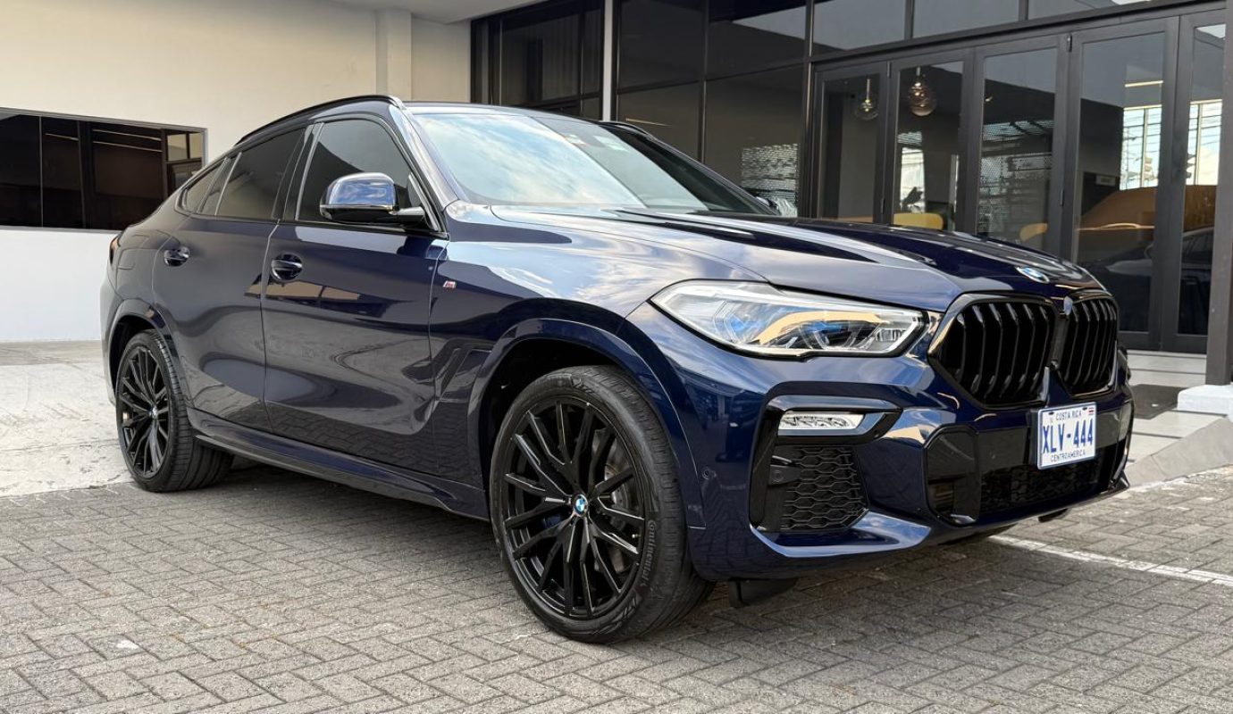 BMW X6 M50I