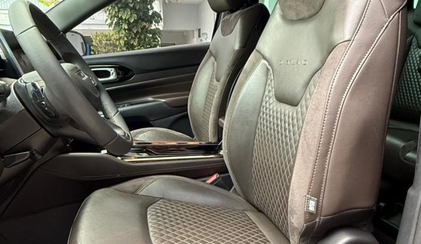 Jeep Overland Commander