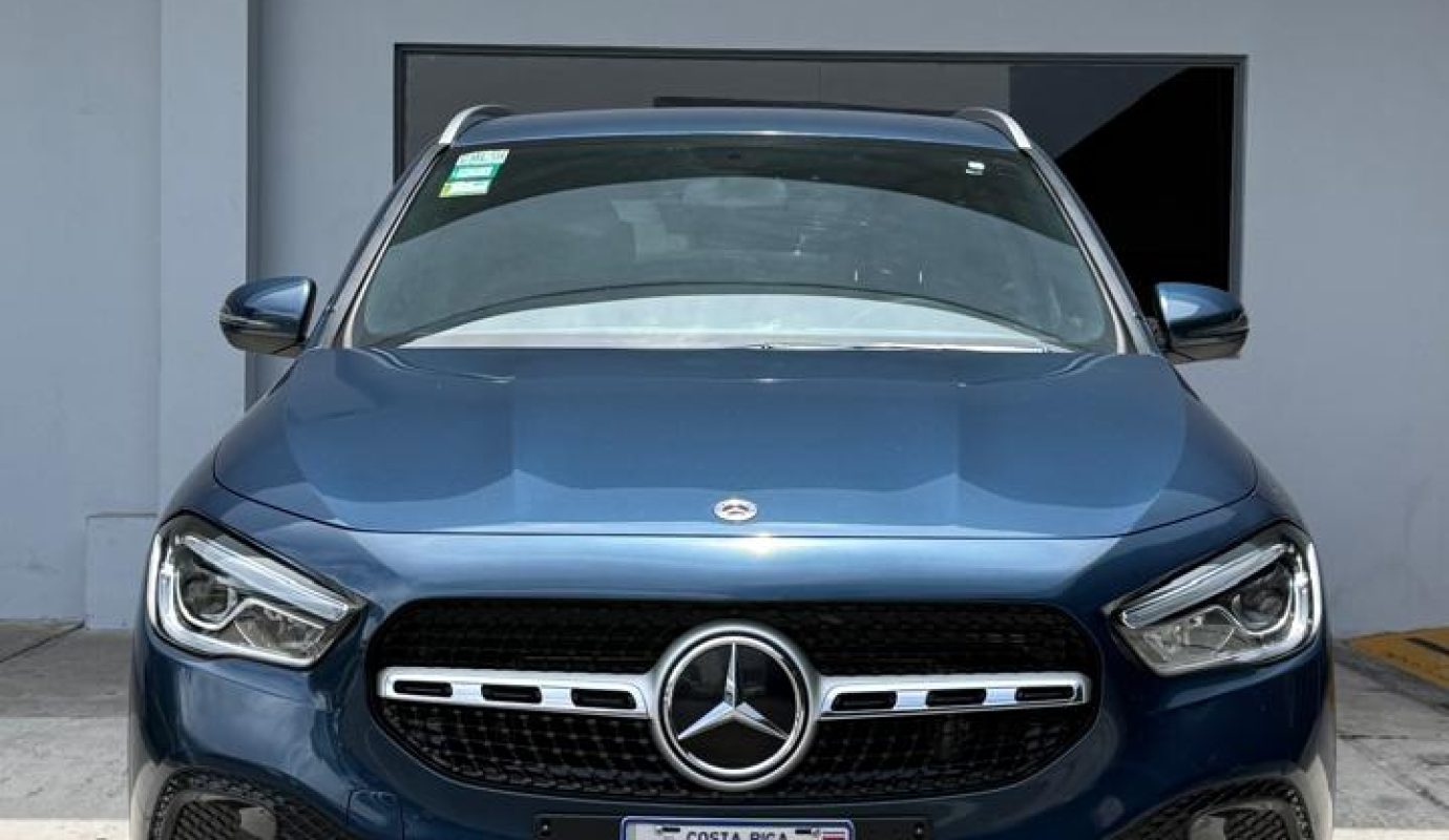 Mercedes Benz GLA200