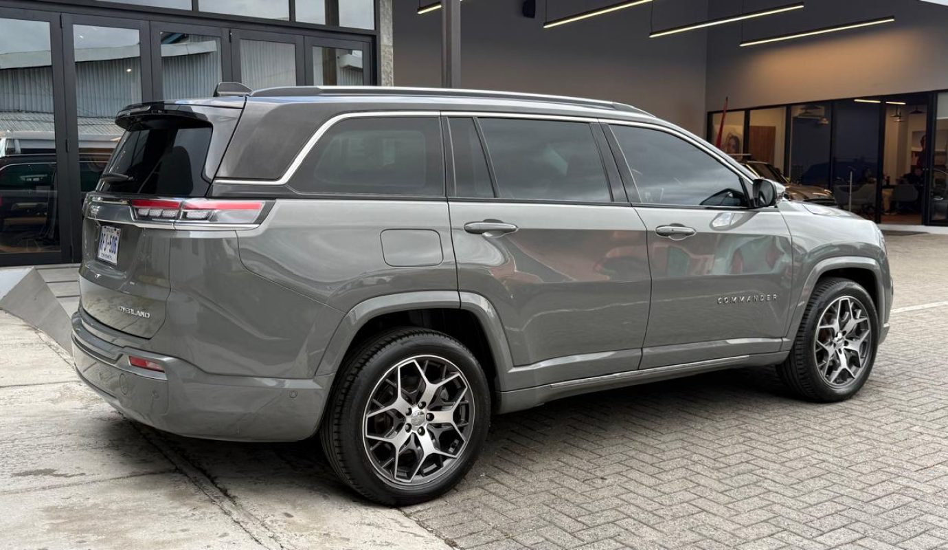 Jeep Overland Commander