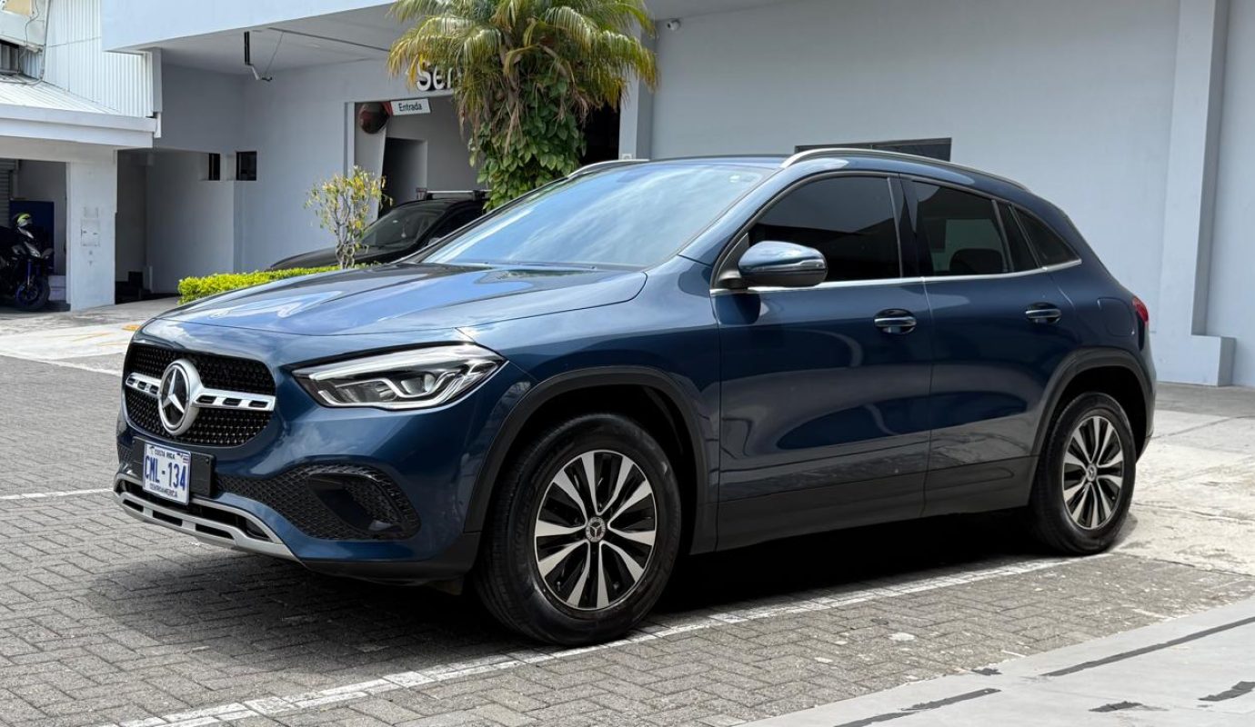 Mercedes Benz GLA200