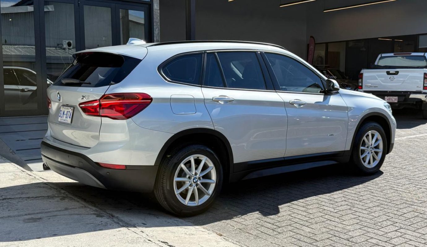 BMW X1 Sdrive18i