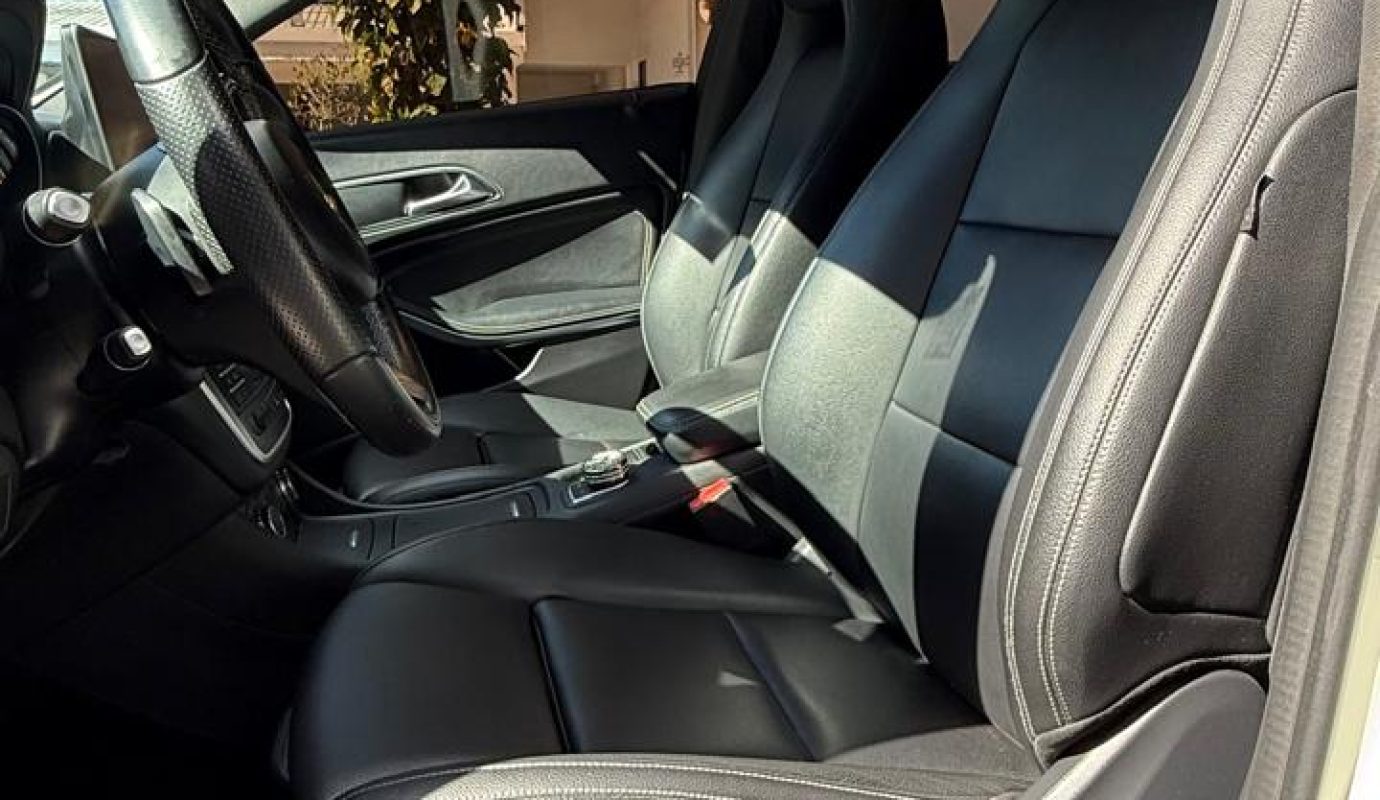 Mercedes Benz CLA250