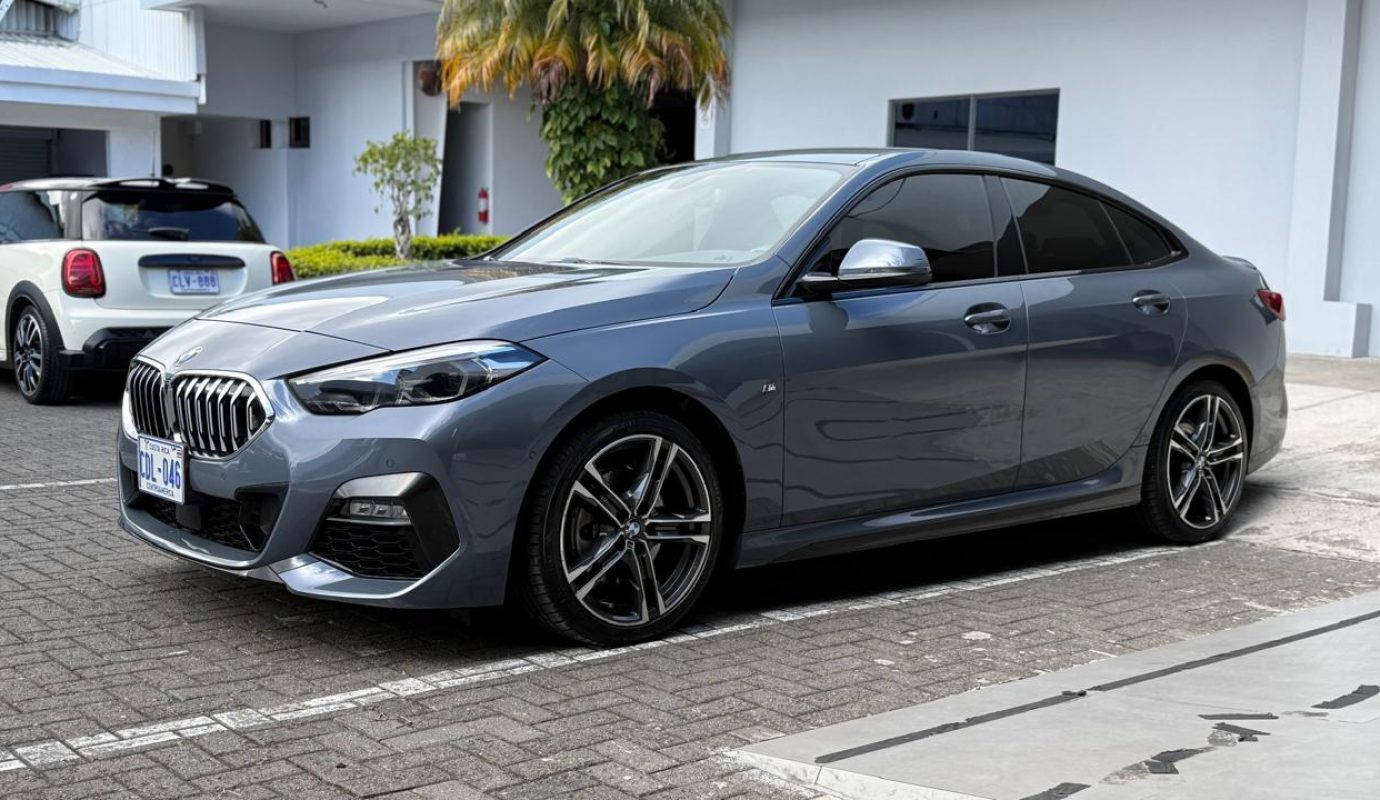 BMW 218i