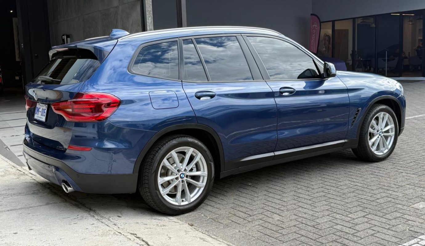 BMW X3 Sdrive20i