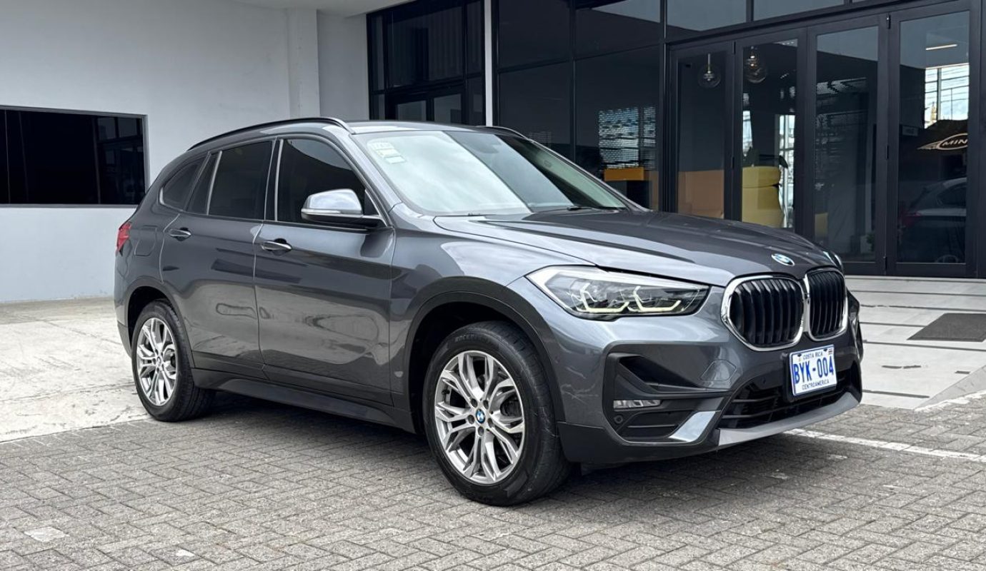 BMW X1 SDRIVE 2022