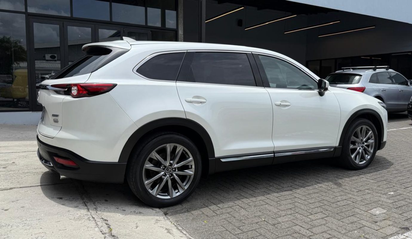 Mazda CX-9