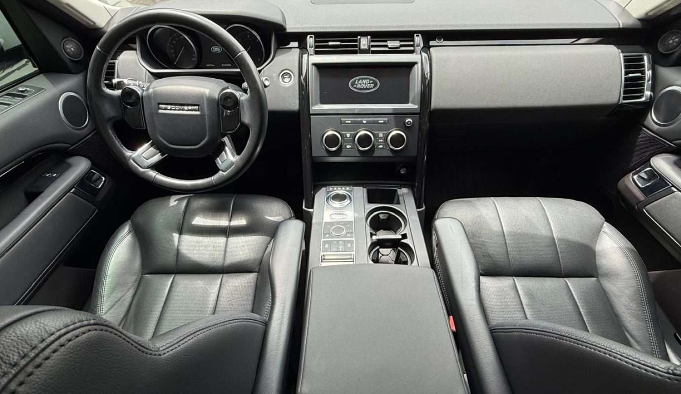 Land Rover Discovery SE