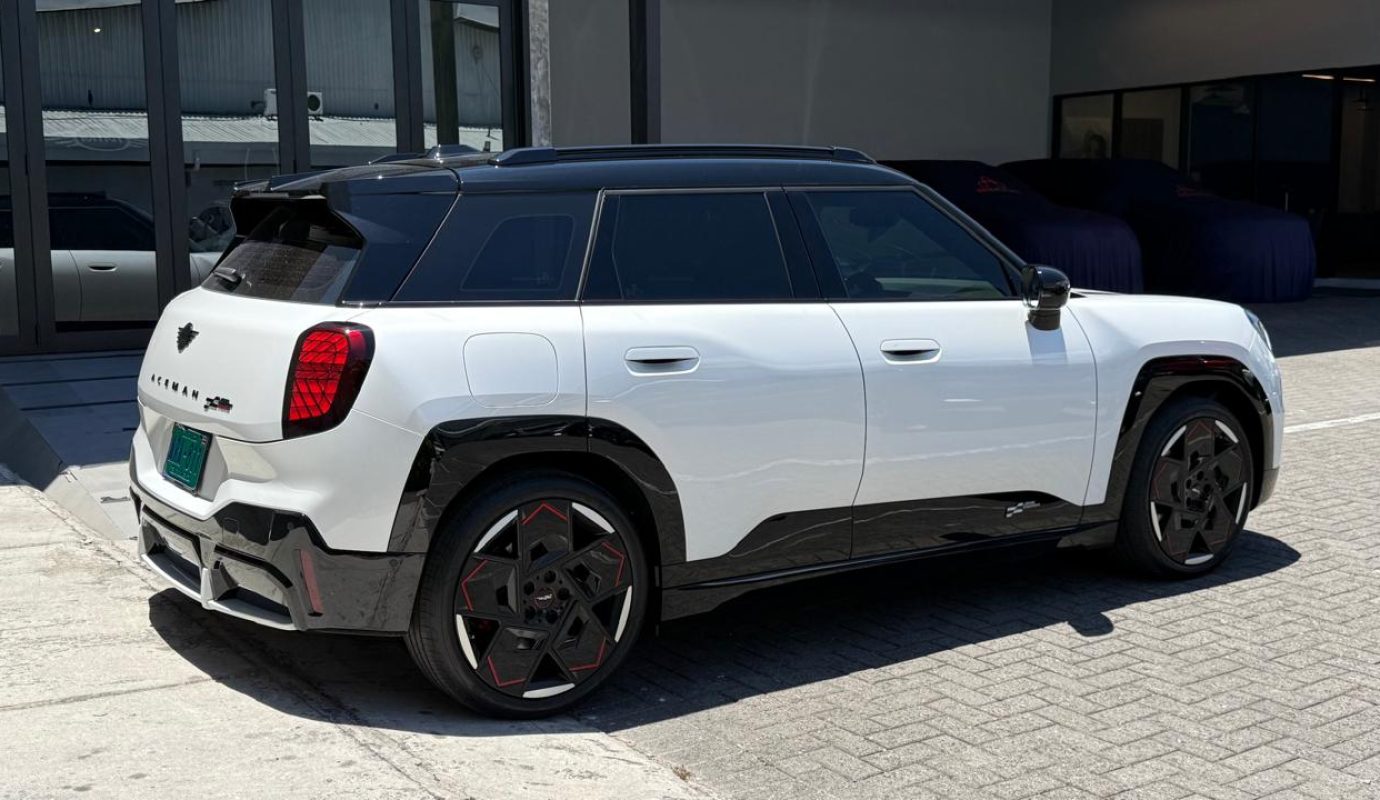 Mini Aceman JCW