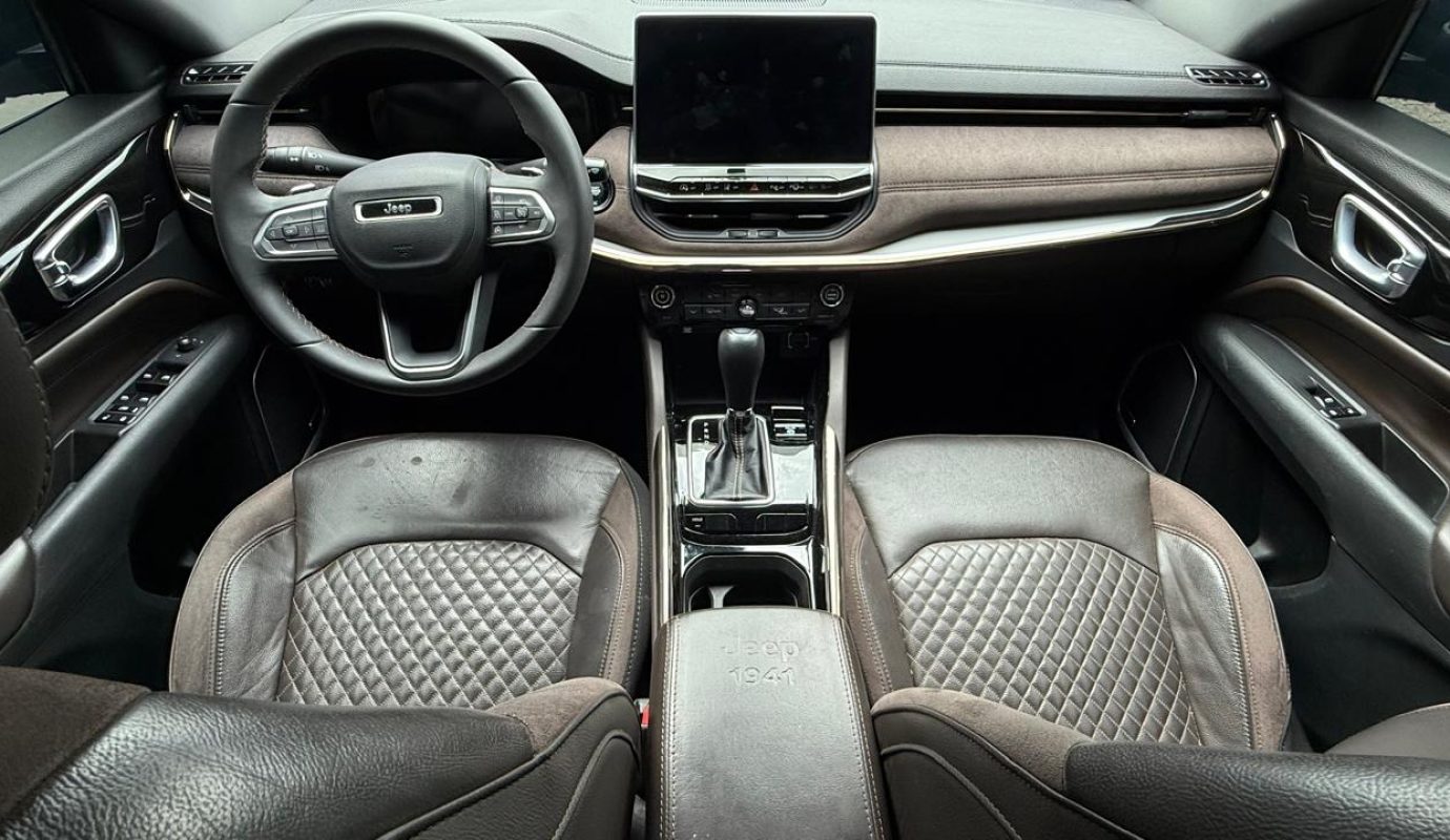 JEEP OVERLAND COMMANDER