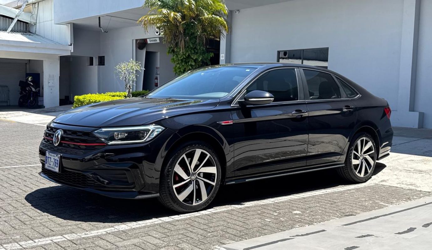 Volkswagen Jetta GLI