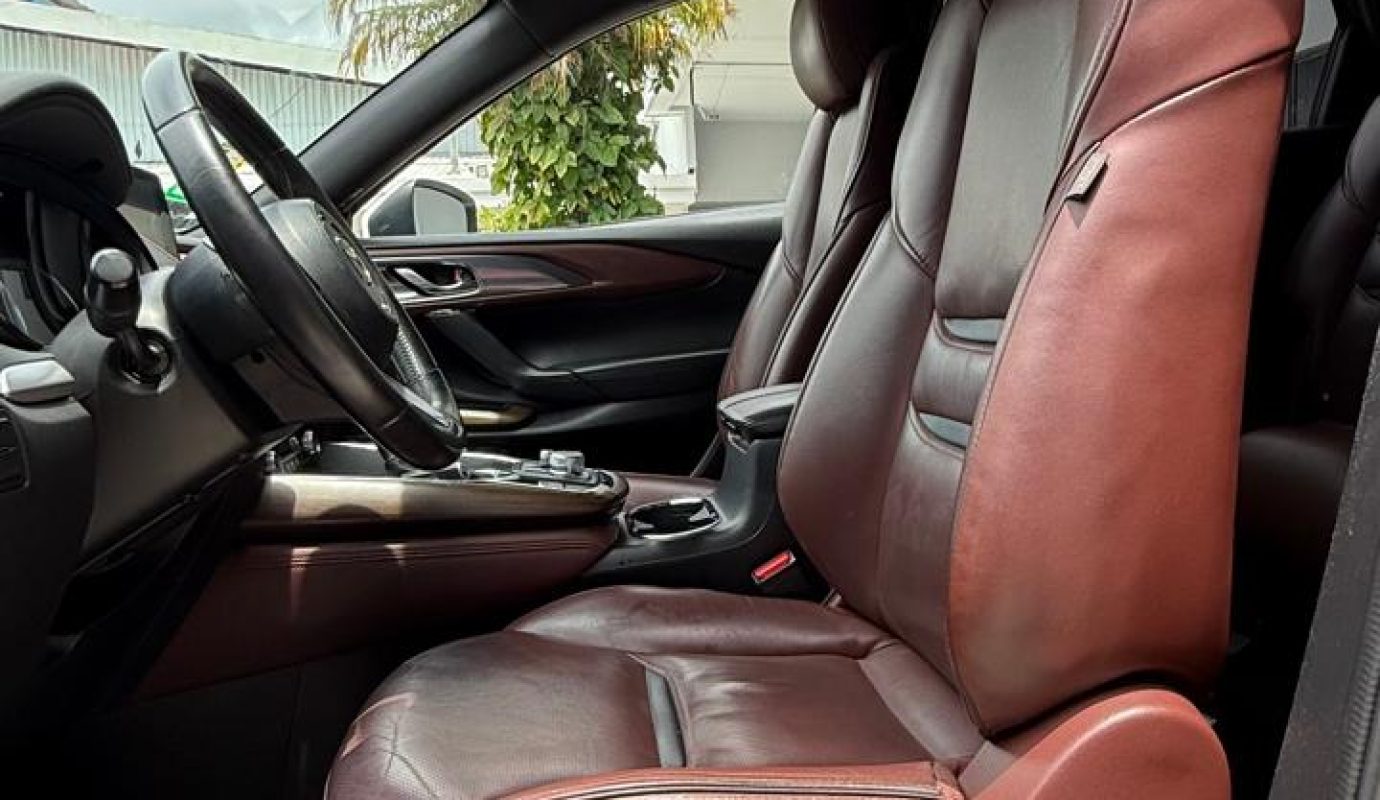 Mazda CX-9