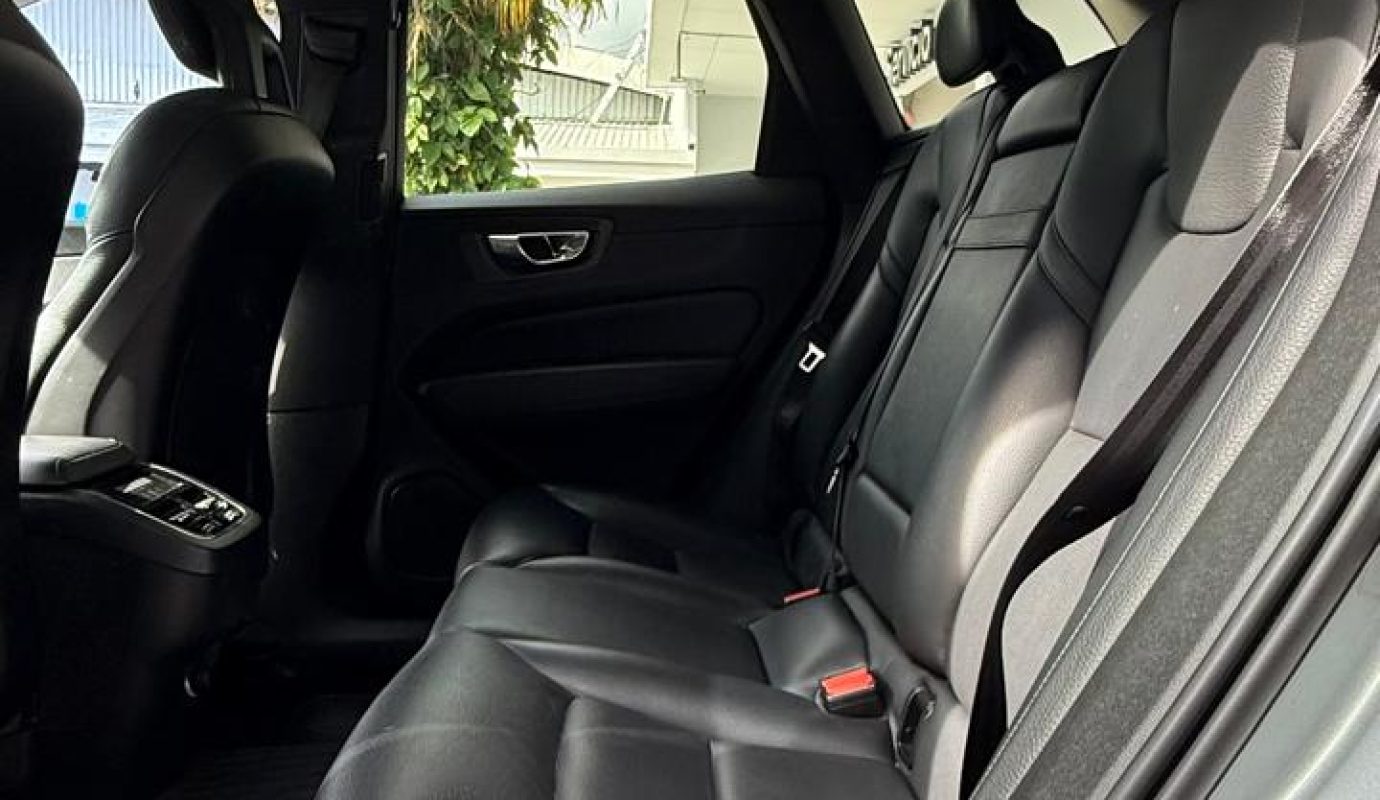 Volvo XC60 T5