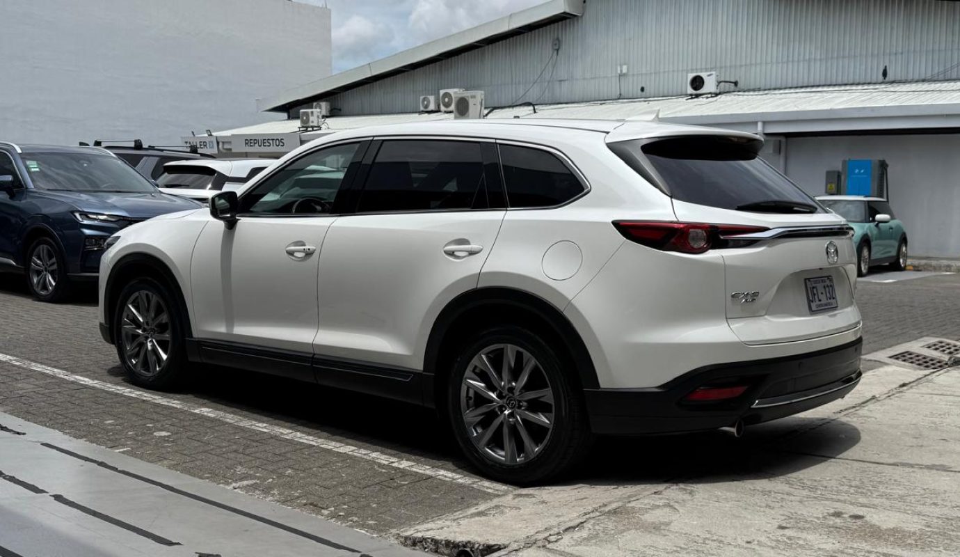 Mazda CX-9
