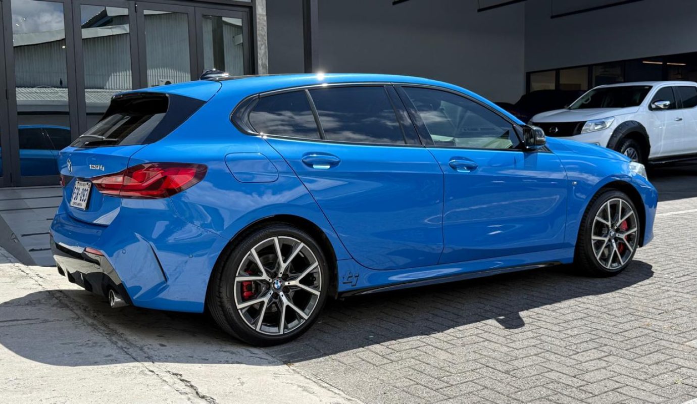 BMW 118ti