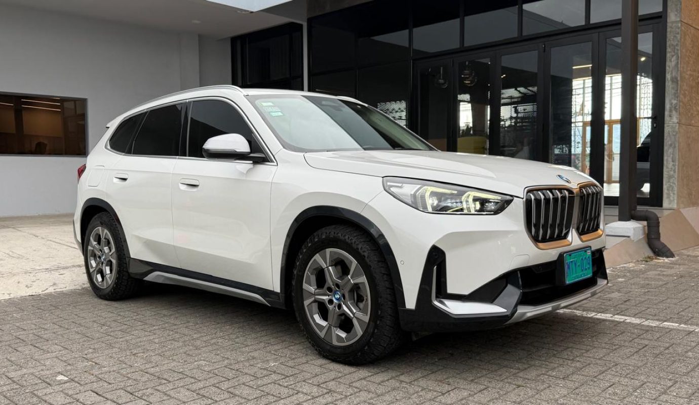 BMW IX1 Xdrive30