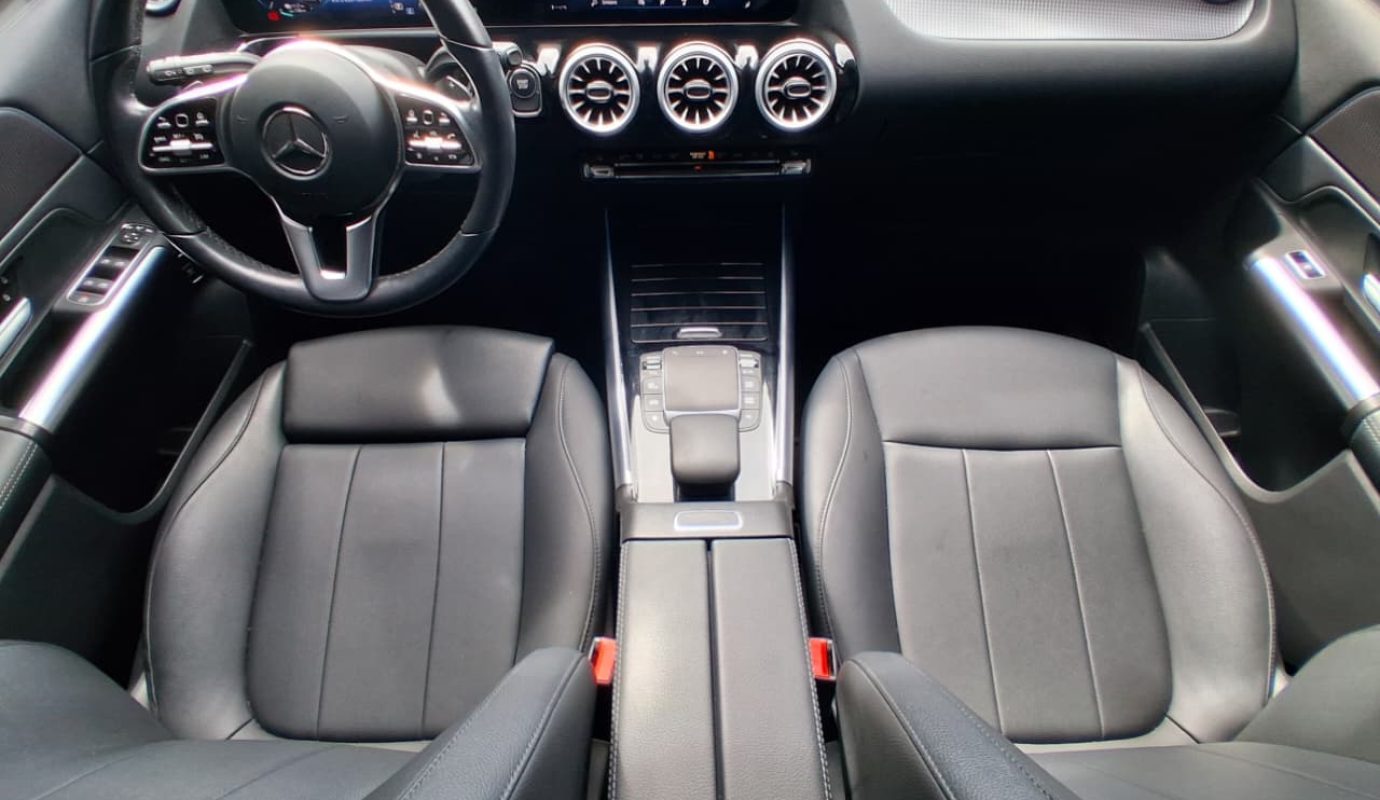Mercedes Benz EQA350