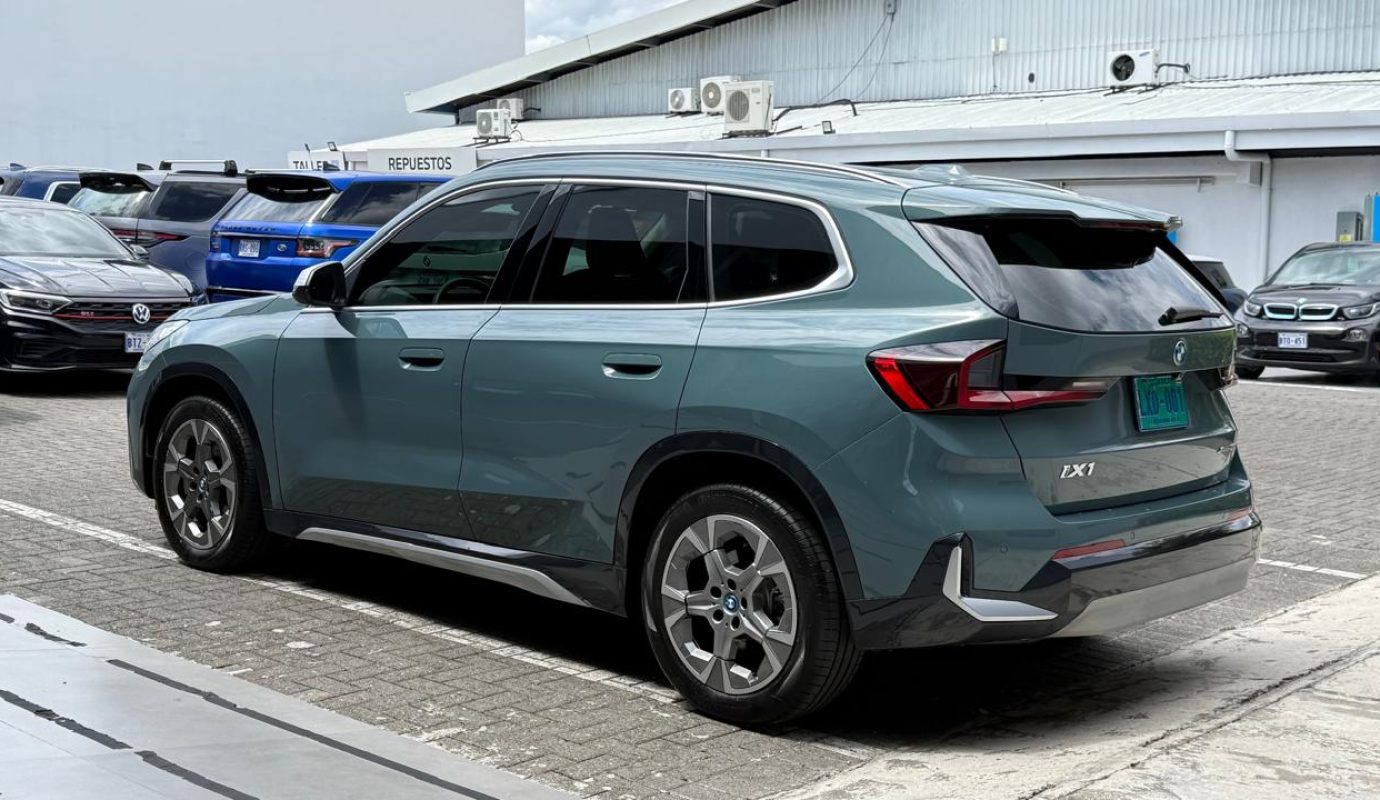 BMW IX1 Xdrive30