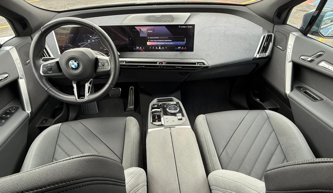 BMW IX XDRIVE 45 PAQ M