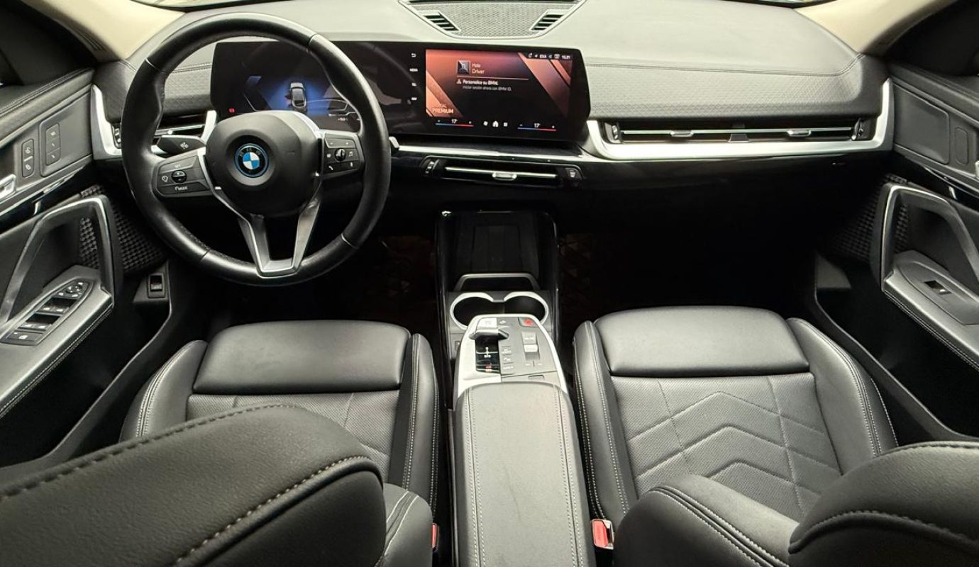 BMW IX2 XDRIVE20