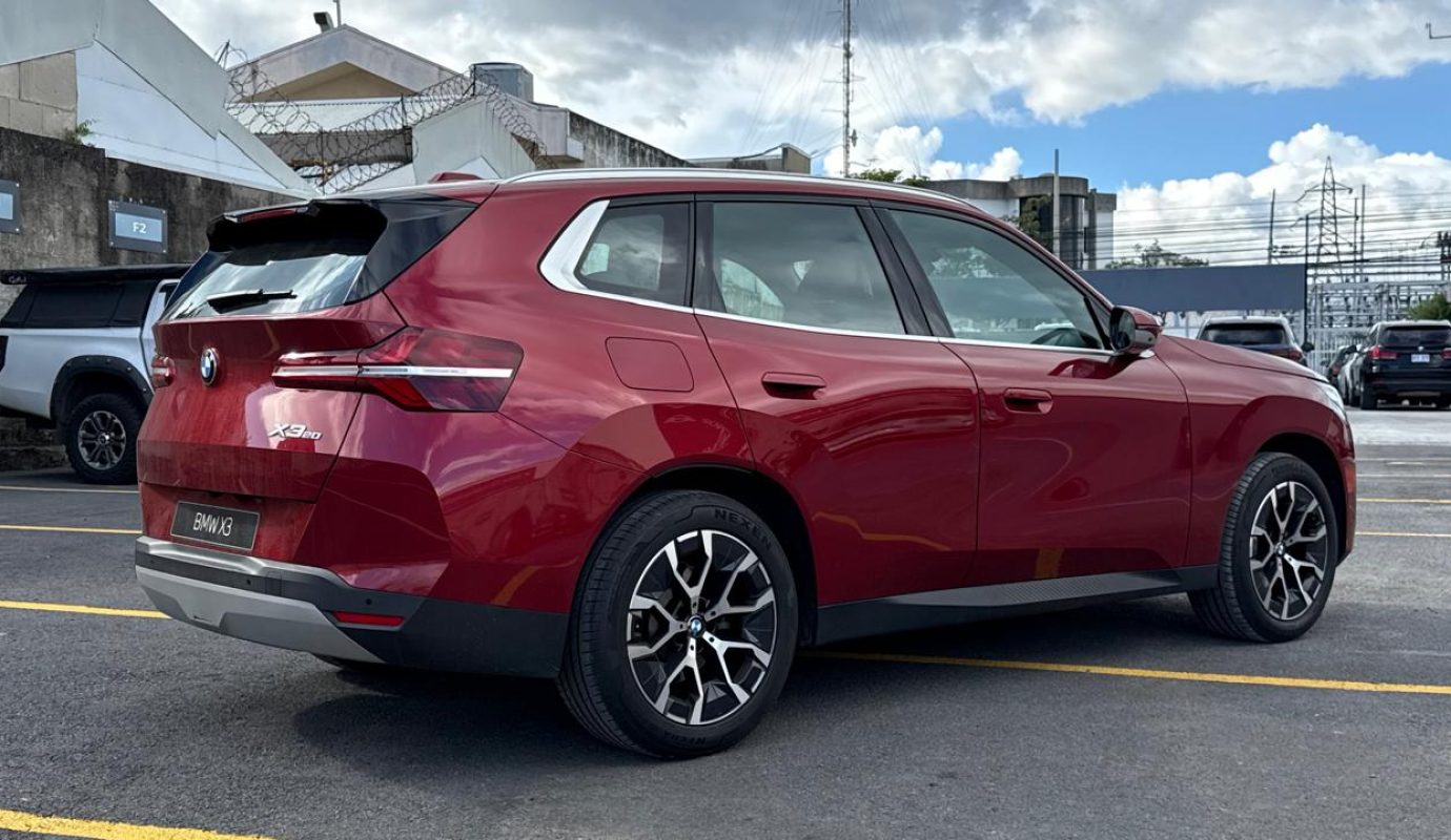 BMW X3 Xdrive20i