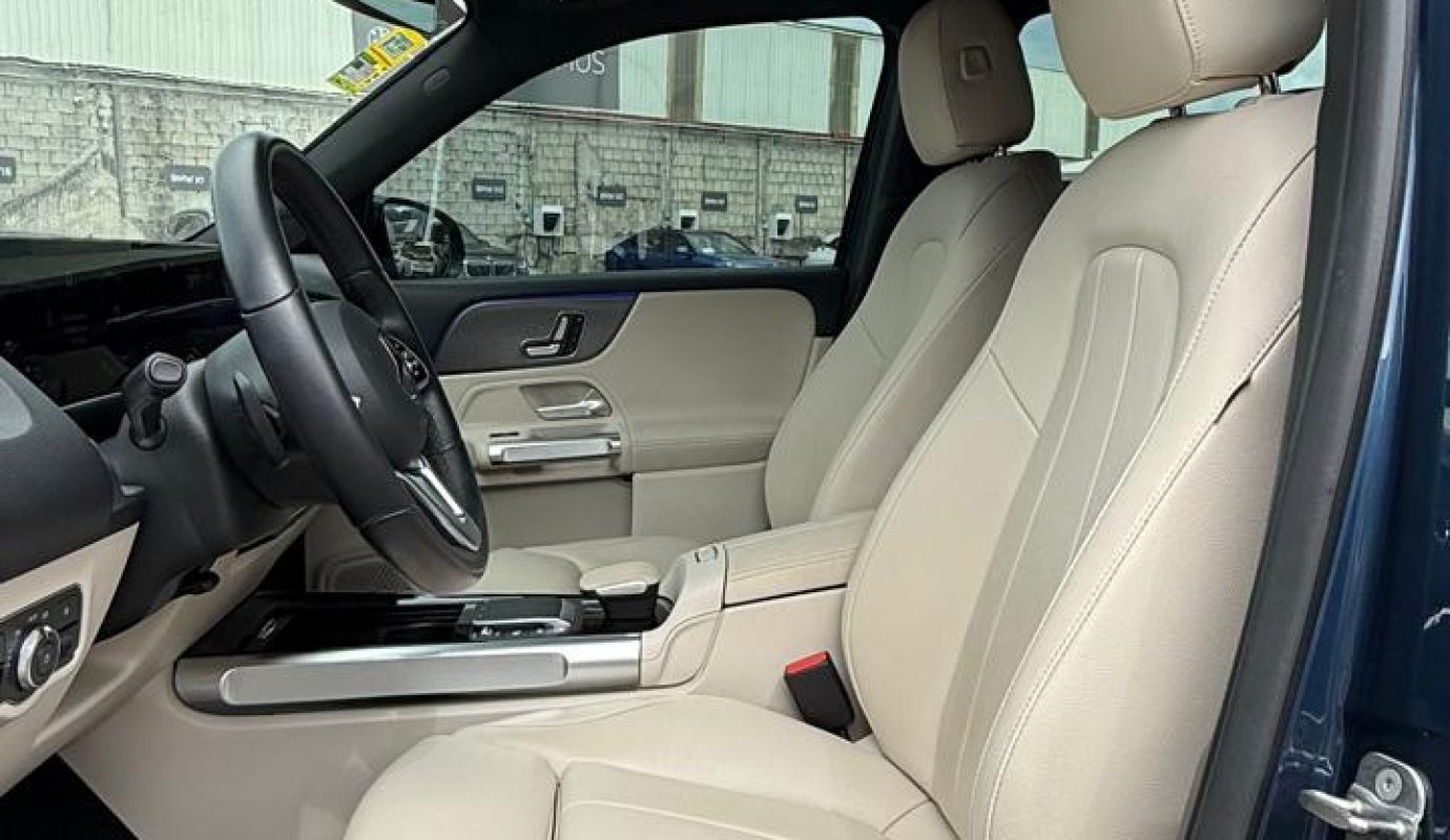 Mercedes Benz EQB350