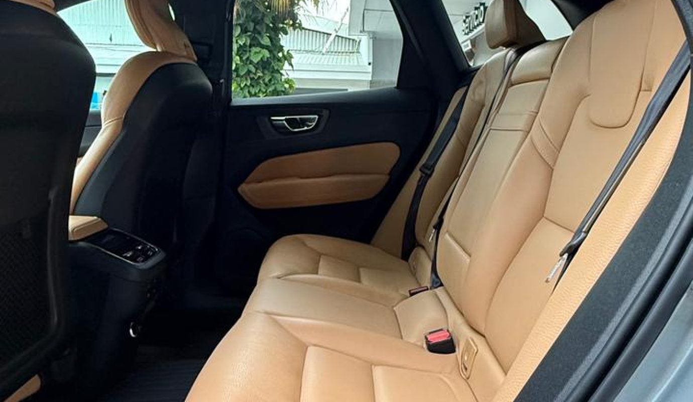 VOLVO XC60 T5