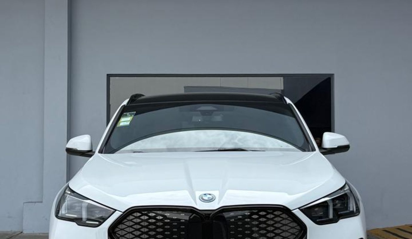 BMW IX2 XDRIVE30