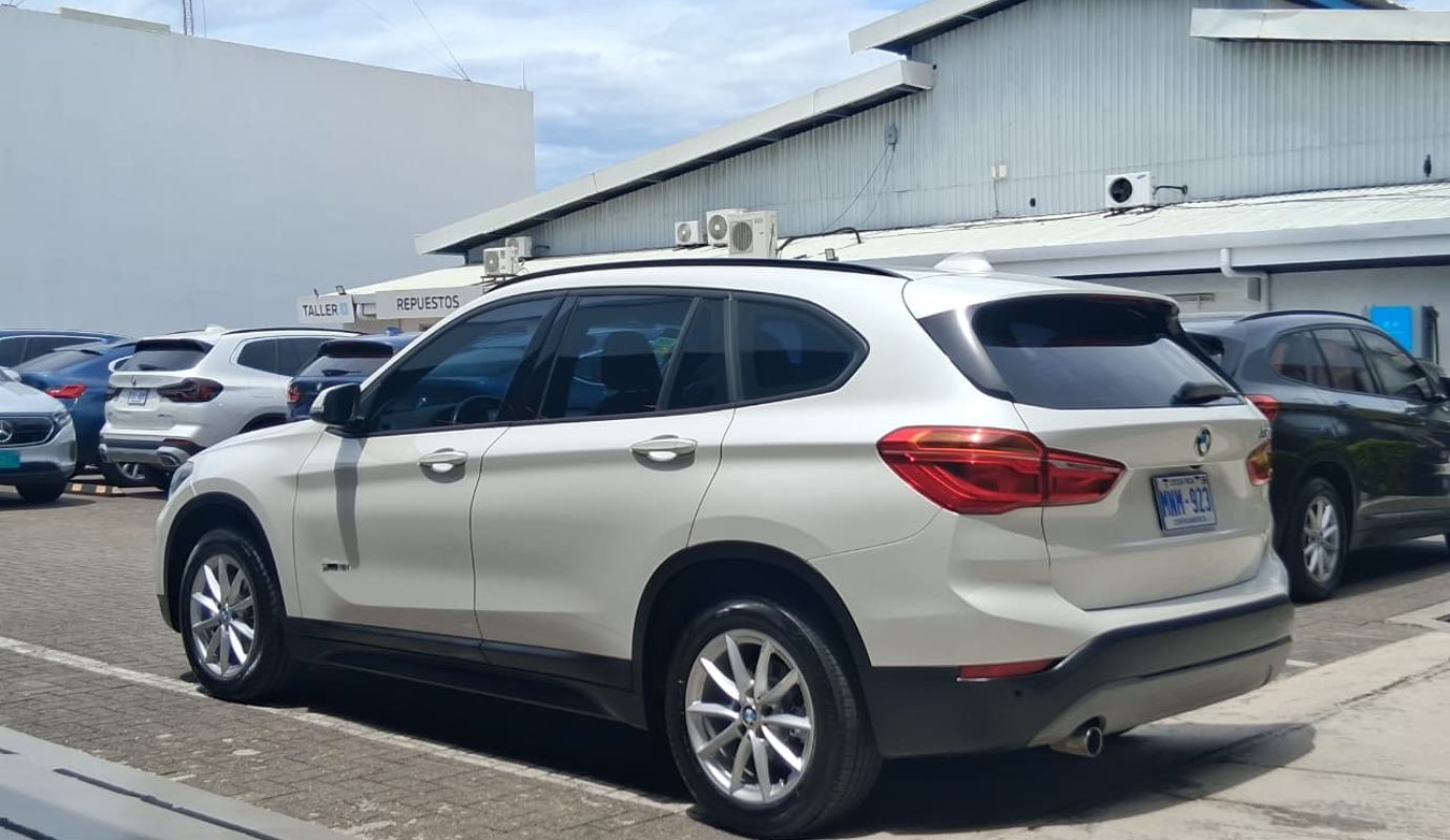 BMW X1 Sdrive18i