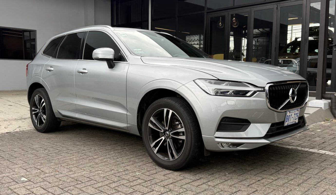 VOLVO XC60 T5