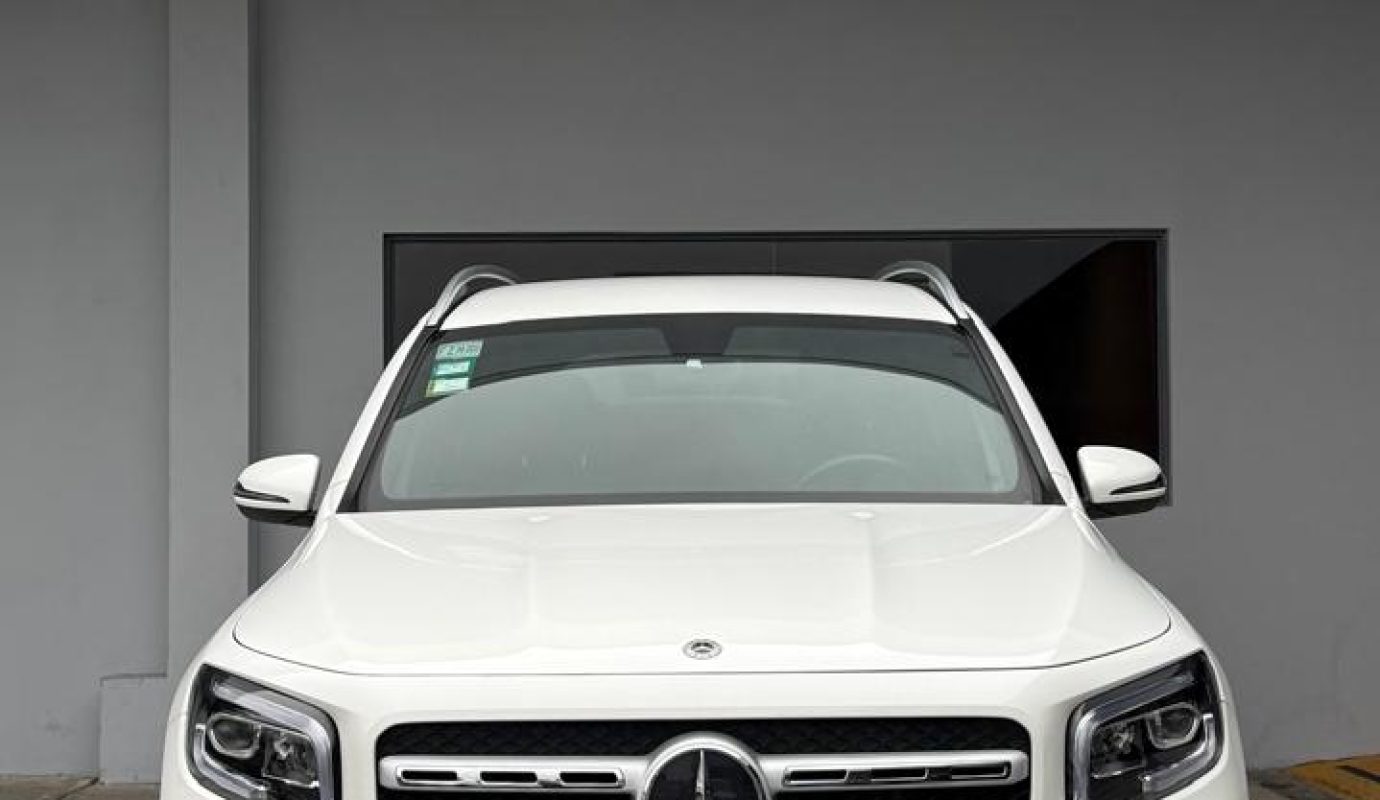 Mercedes Benz GLB200