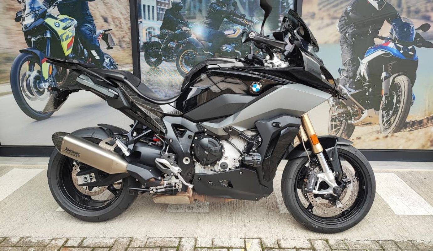 BMW S1000XR