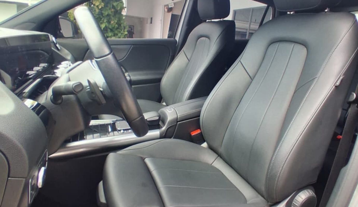 Mercedes Benz EQA350