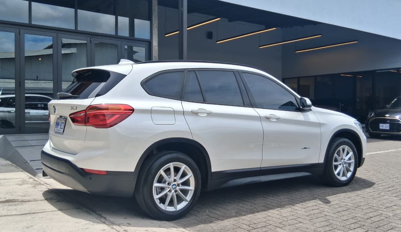 BMW X1 Sdrive18i