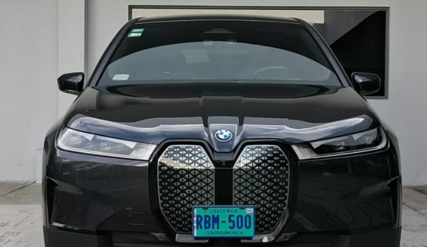 BMW IX Xdrive50