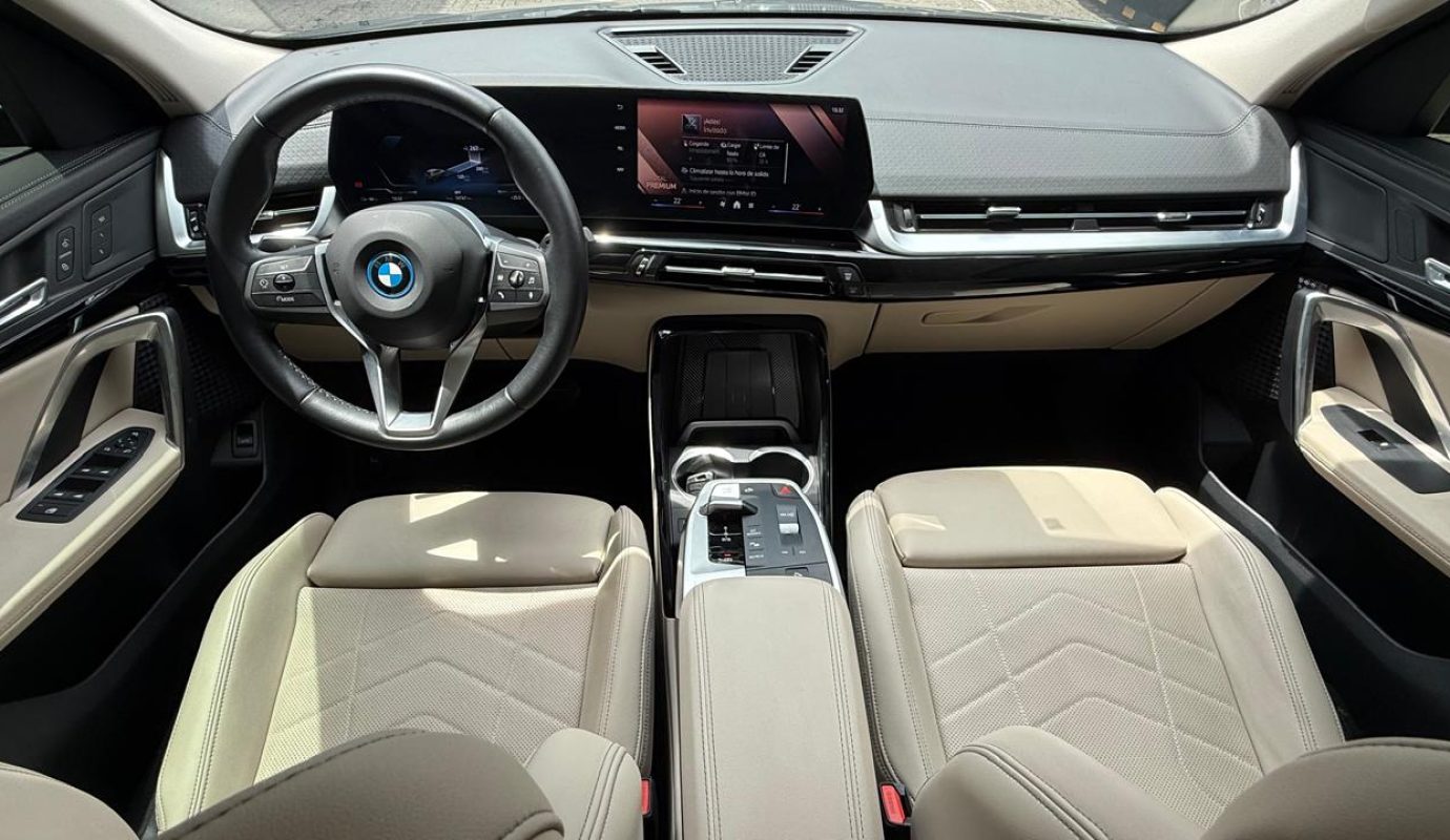 BMW IX2 XDRIVE30