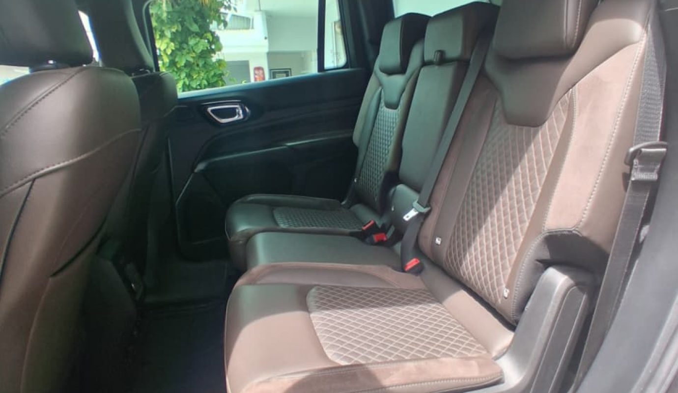 Jeep Commander Overland