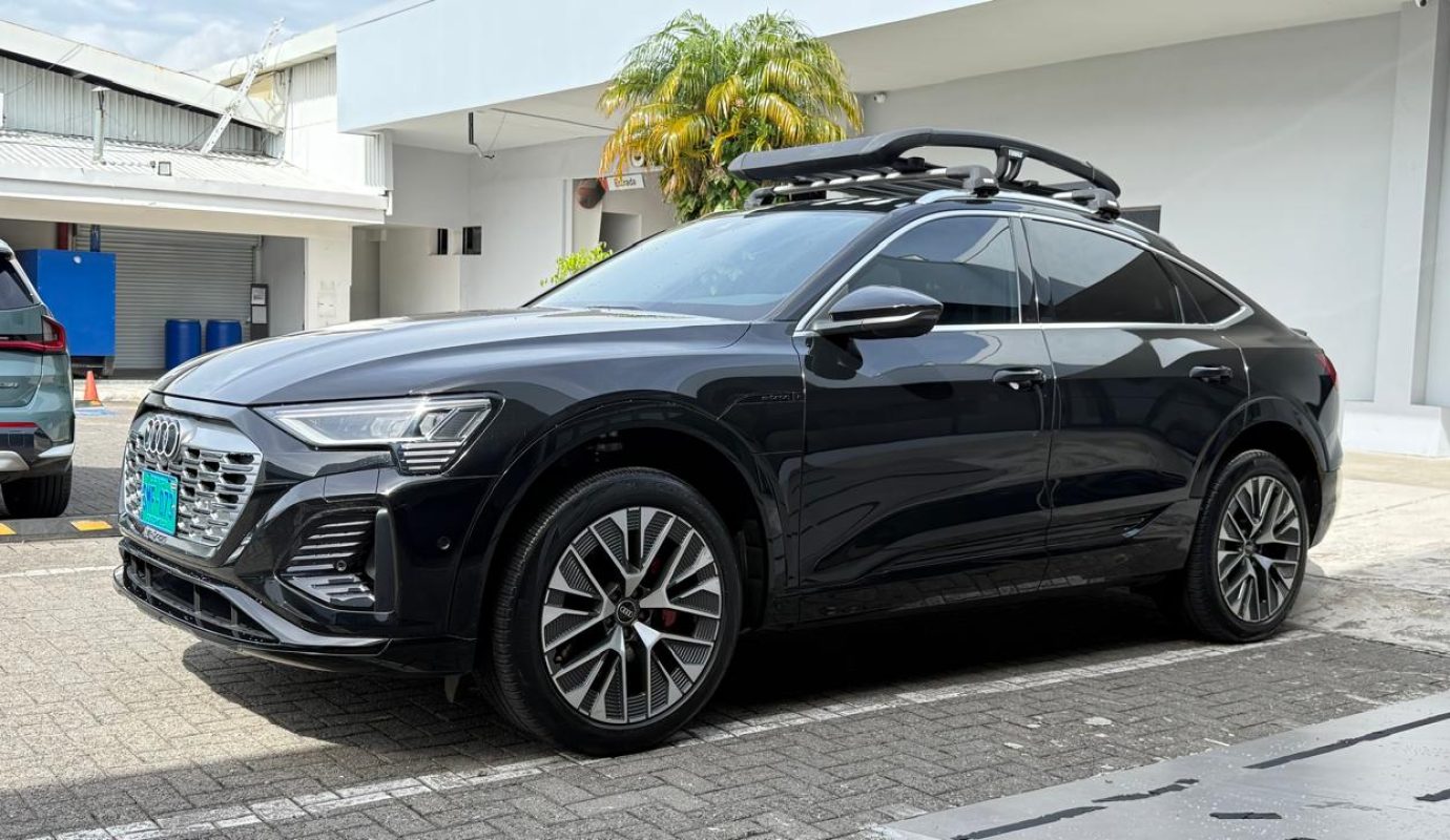 AUDI Q8 ETRON SPORTBACK 50