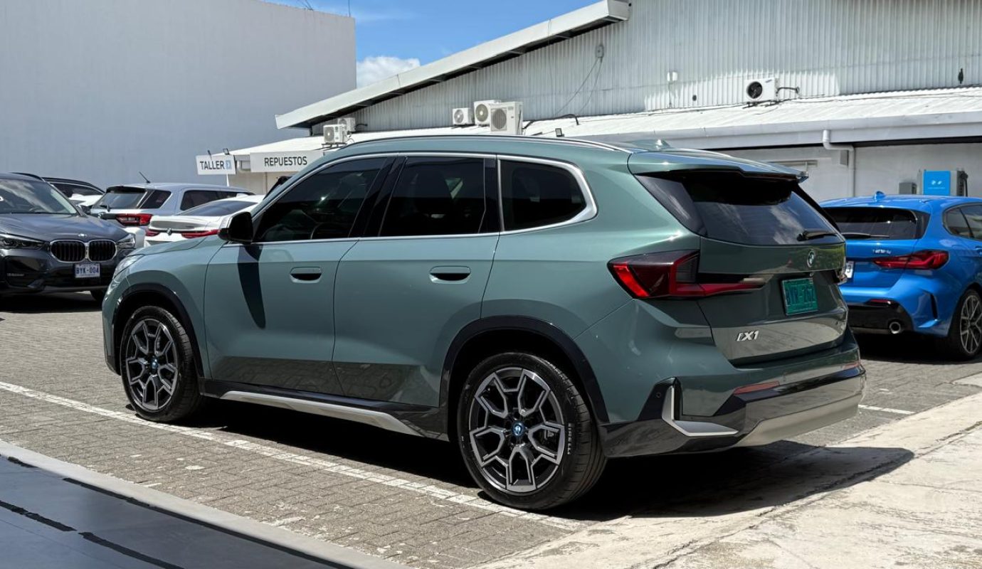 BMW IX1 Xdrive30