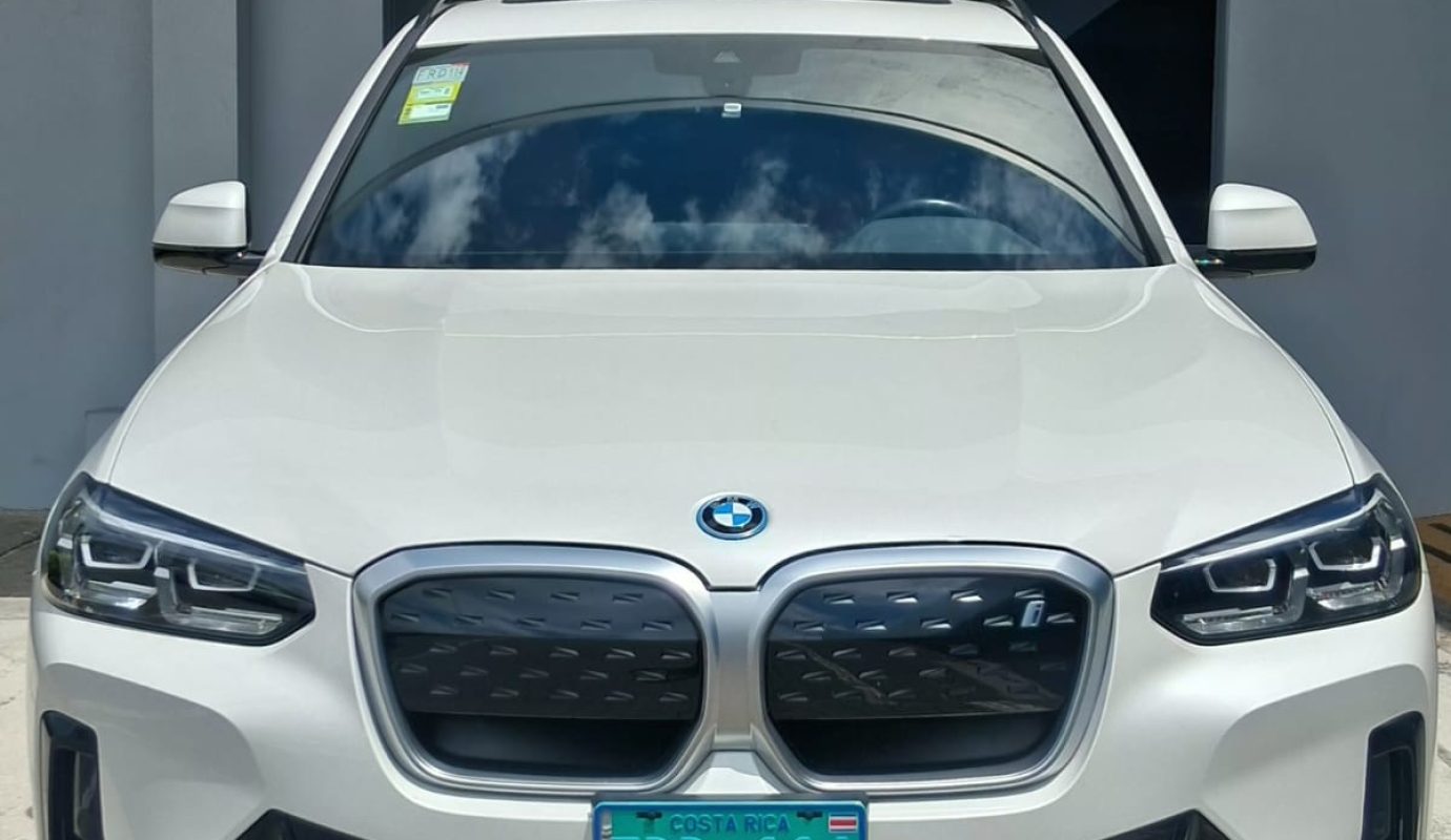BMW IX3 M Package