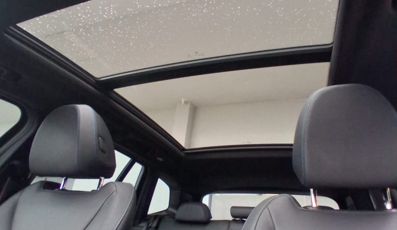 BMW IX3 PAQ M